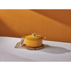 LE CREUSET Cocotte en Fonte Ronde 20 cm Nectar Signature* Cocotte En Fonte