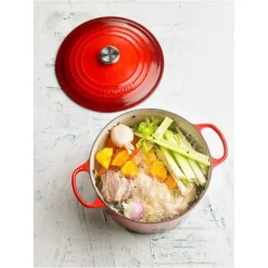 LE CREUSET Cocotte en fonte Ronde 26 cm Cerise Signature* Cocotte En Fonte