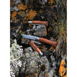 OPINEL Couteau N°9 avec Manche en Noyer* Couverts