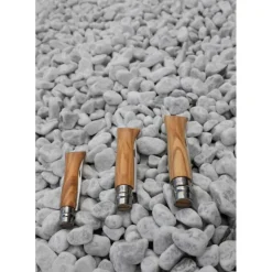 OPINEL Couteau N°9 avec Manche en Olivier* Couverts