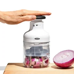 OXO Hachoir Manuel* Presse Purée Et Moulin Légumes