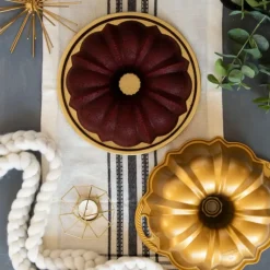 NORDIC WARE Moule à Gâteau Bundt Anniversaire Gold 2,5 L* Moule Anti-adhésif|Moules À Gâteaux