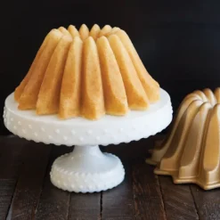 NORDIC WARE Moule à Gâteau Bundt Lotus Gold* Moule Anti-adhésif|Moules À Gâteaux