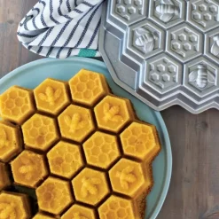NORDIC WARE Moule à Gâteau Nid d'Abeilles Toffee* Moule Anti-adhésif|Moules À Gâteaux