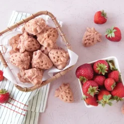 NORDIC WARE Moule à Gâteaux Fraises (x19) Toffee* Moule Anti-adhésif|Moules À Gâteaux