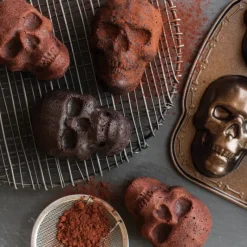 NORDIC WARE Moule à Gâteaux Têtes de Mort (x6) Bronze* Moules À Gâteaux|Moule Anti-adhésif