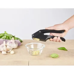 MASTRAD Presse et Tranche Ail Noir* Presse Purée Et Moulin Légumes