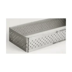 DE BUYER Rectangle perforé 25 x 8 cm de L'école Valrhona par* Cercle À Patisserie