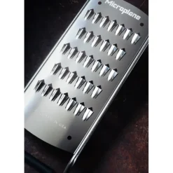 MICROPLANE Râpe à Carottes Gourmet Noir* Râpe À Légumes