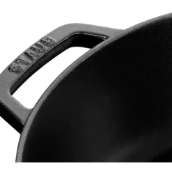 STAUB Sauteuse en Fonte Chistera 24 cm Noir* Sauteuses