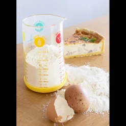 PEBBLY Verre Doseur en Verre et Silicone 500 ml Jaune* Verre Doseur